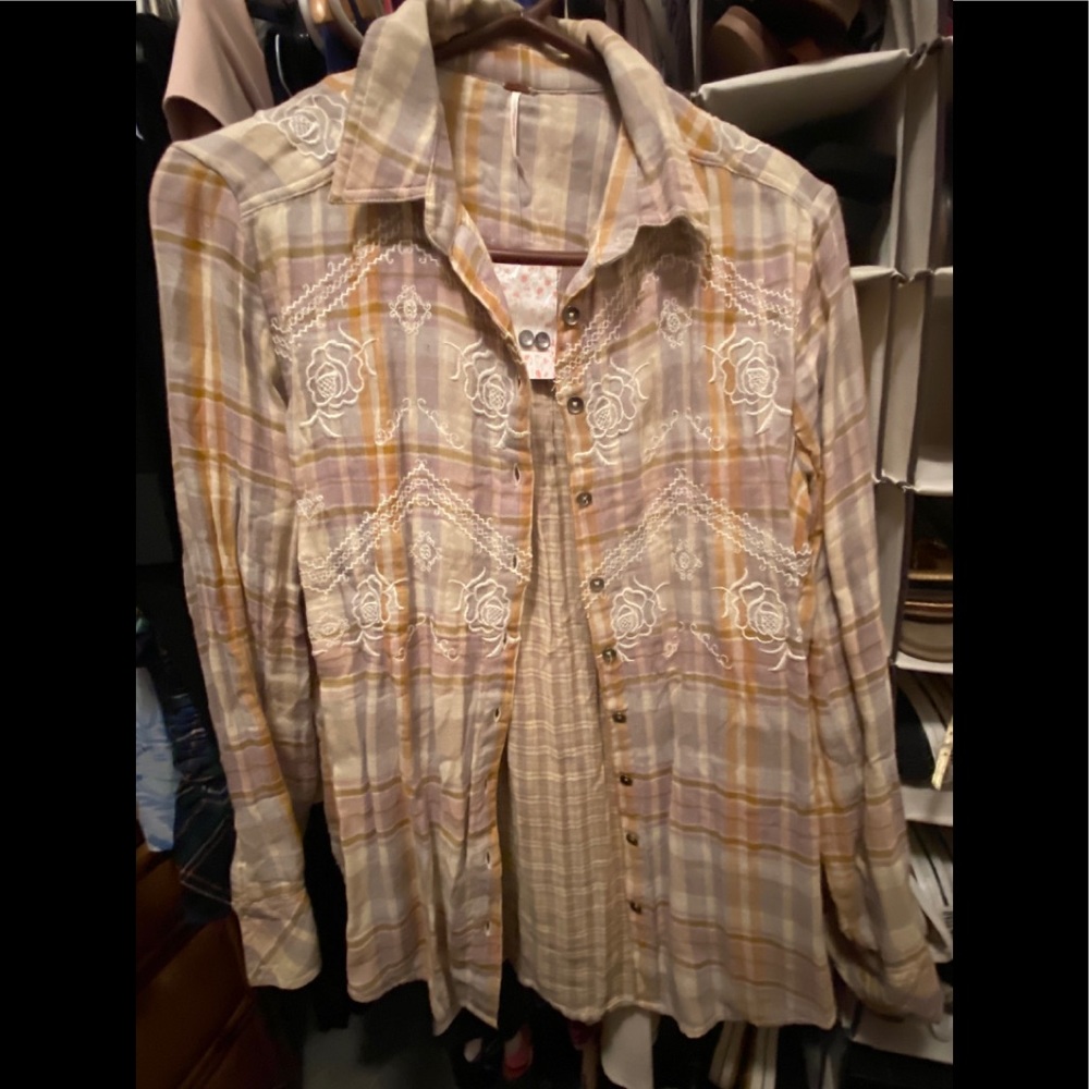 Free people button up